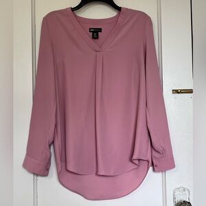 Soft pink long sleeved Y-neck top by JNY, S